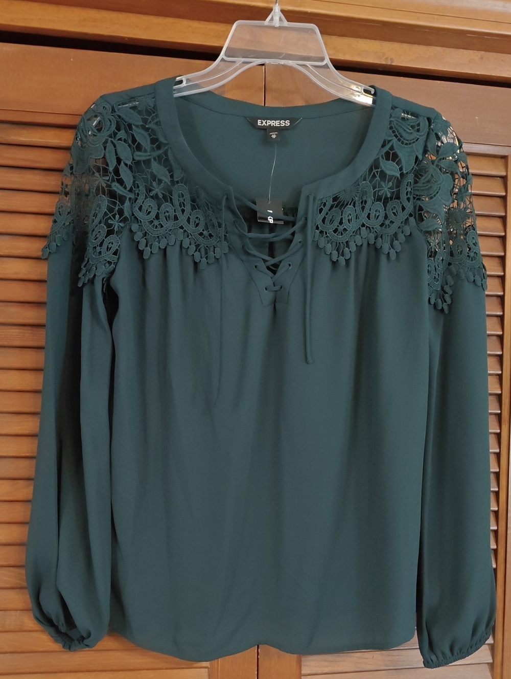 NWT Express Women's Deep Green Lace-Detail Long Sleeve Blouse